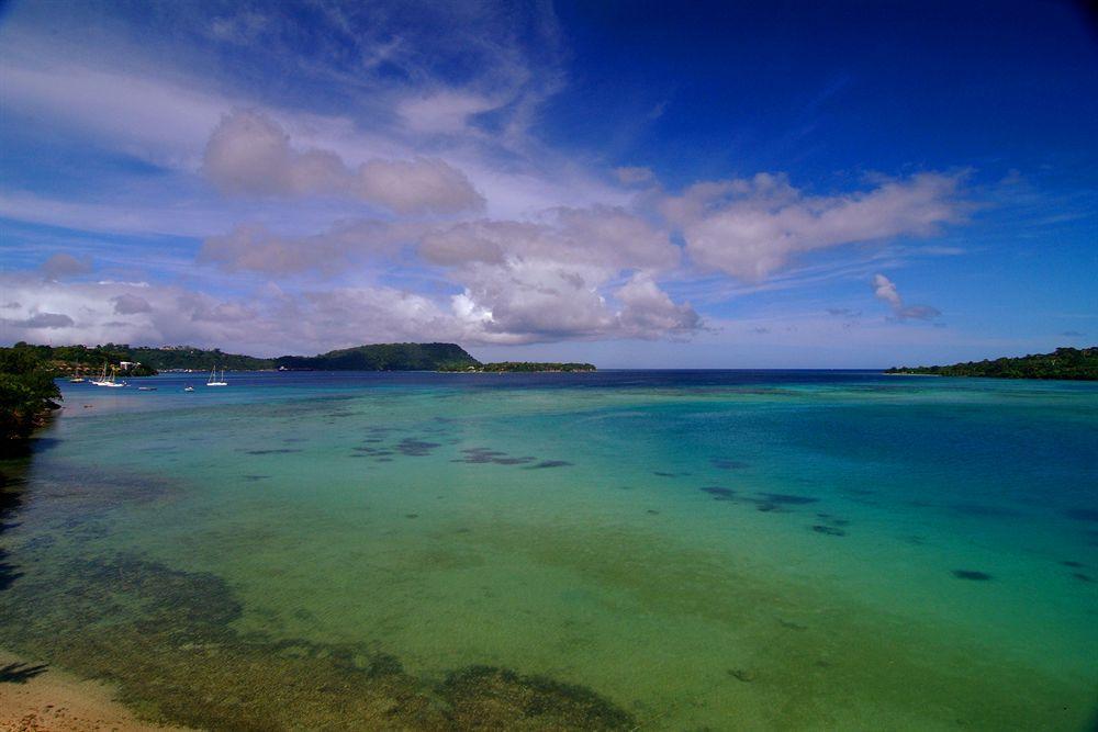 Chantillys On The Bay Port Vila Exterior photo