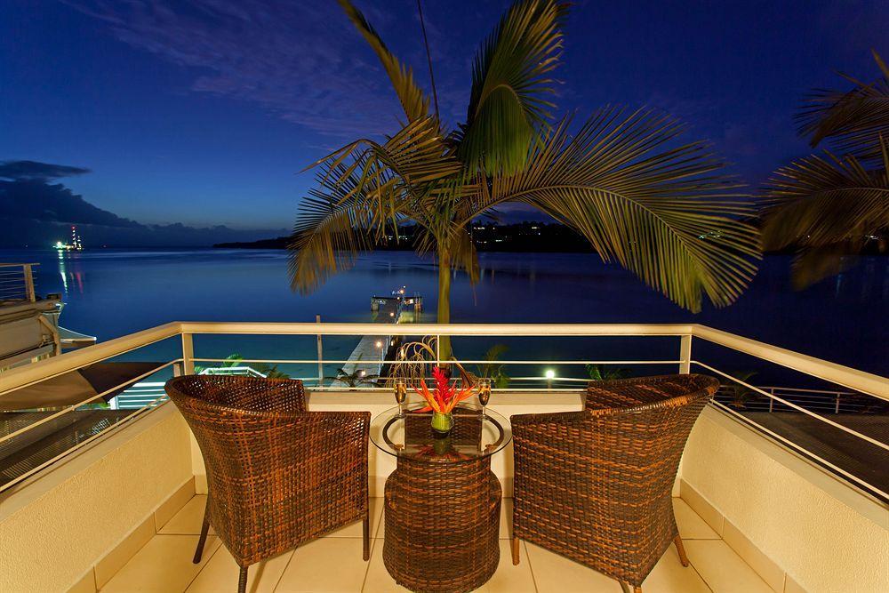 Chantillys On The Bay Port Vila Exterior photo