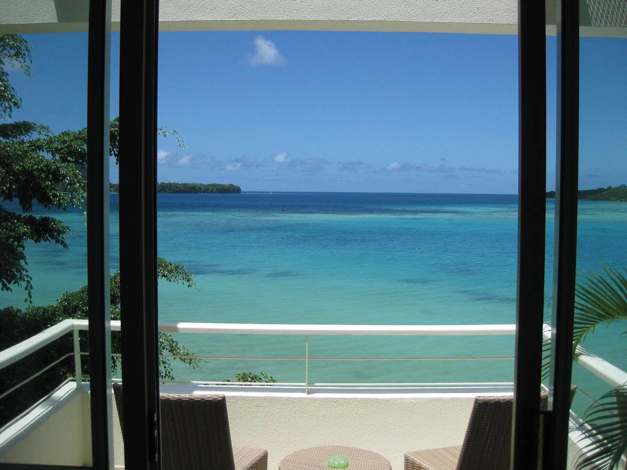 Chantillys On The Bay Port Vila Exterior photo