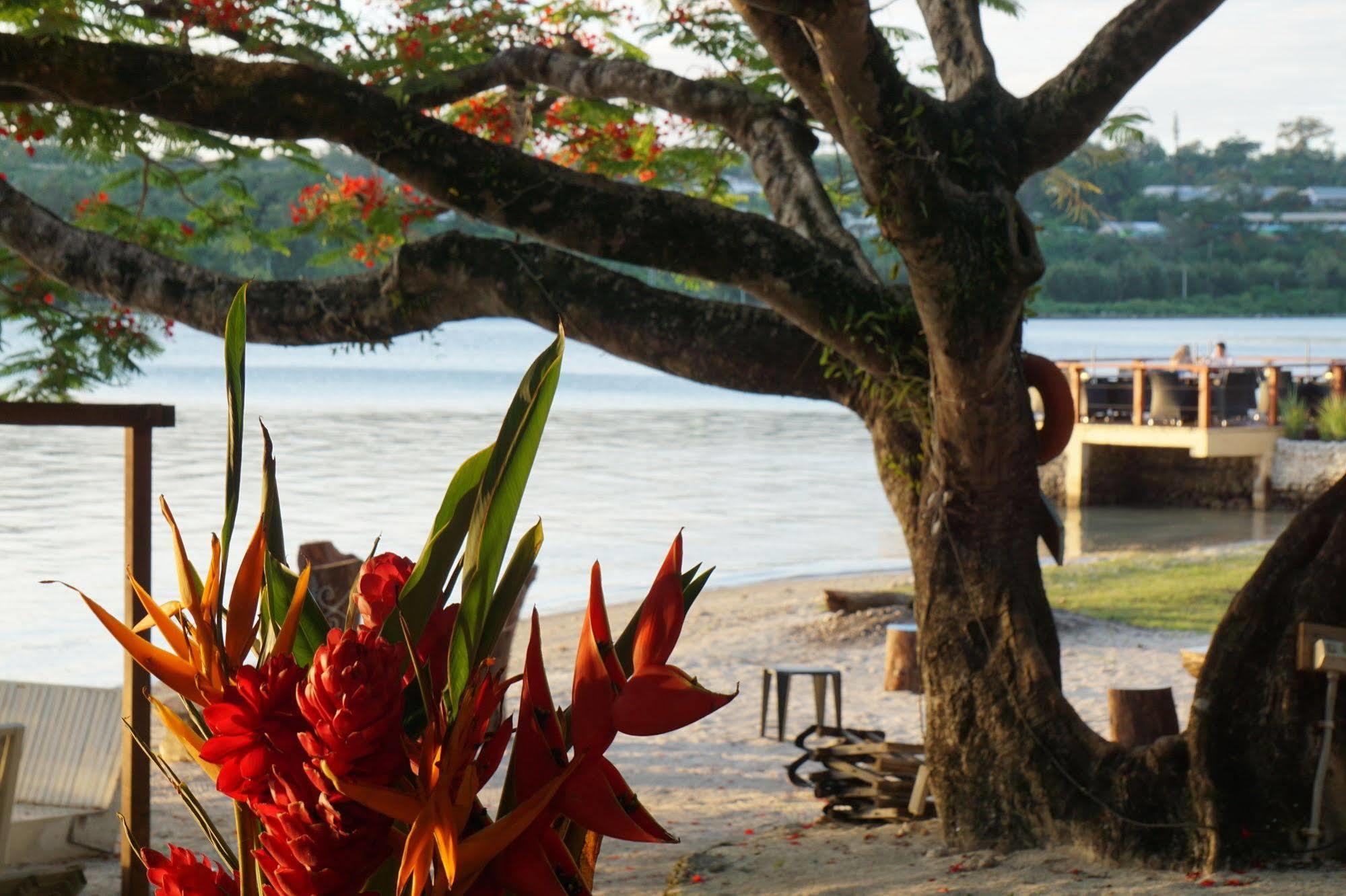 Chantillys On The Bay Port Vila Exterior photo